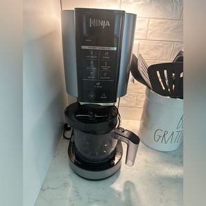 Ninja creami, 7 one touch programs model NC301

Only used about 5 times.
